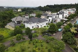 For Sale! Luxury House LT 575m2 Desain Modern di Sentul City For Sale! Luxury House LT 575m2 Desain Modern di Sentul City