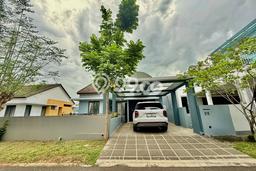 Dijual Rumah Luas Elegan Dengan View Eksklusif di Sentul City, Bogor Dijual Rumah Luas Elegan Dengan View Eksklusif di Sentul City, Bogor