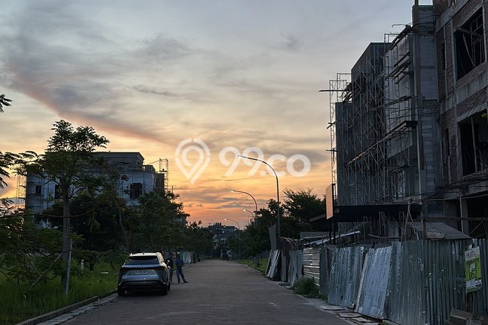 Tanah Dijual di Jakarta Utara Seluas 380m2 Strategis Tanah Dijual di Jakarta Utara Seluas 380m2 Strategis