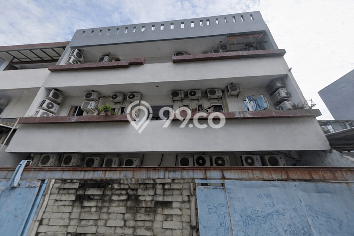 Kost Dijual di Tanjung Duren dengan 47 KT dan Luas 560m2 Kost Dijual di Tanjung Duren dengan 47 KT dan Luas 560m2