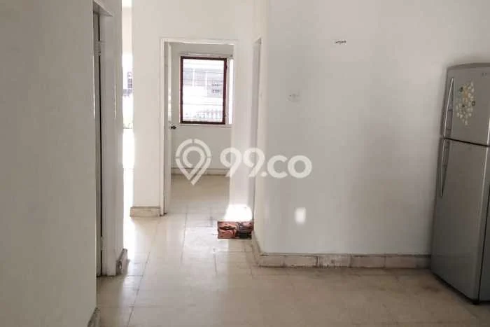 PENAWARAN EKSKLUSIF! Rumah kawasan Dukuh Kupang, 3 KT, Lingkungan Elite, Luas 135m2m² Bangunan 150m2m² PENAWARAN EKSKLUSIF! Rumah kawasan Dukuh Kupang, 3 KT, Lingkungan Elite, Luas 135m2m² Bangunan 150m2m²