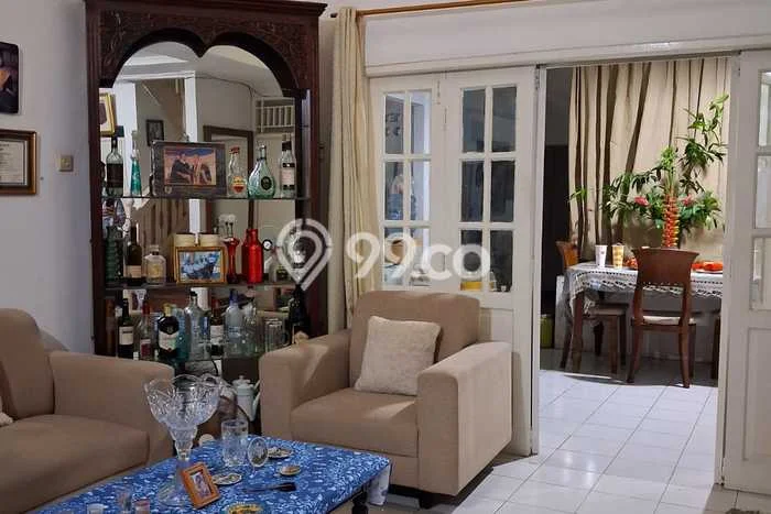 Rumah Elit Modern Siap Huni di Bintaro Tangerang Selatan Rumah Elit Modern Siap Huni di Bintaro Tangerang Selatan