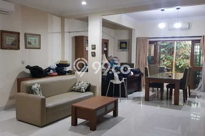 Hunian Mewah Dijual LT 270m2 di Cilandak, Jakarta Selatan Hunian Mewah Dijual LT 270m2 di Cilandak, Jakarta Selatan