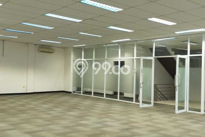 Kantor Bagus Dijual LB 1200m2 Lokasi Strategis Jakarta Selatan Area Cocok untuk Berbisnis Kantor Bagus Dijual LB 1200m2 Lokasi Strategis Jakarta Selatan Area Cocok untuk Berbisnis