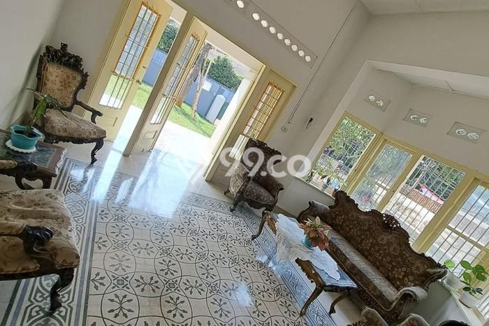 Best Deal Hunian Mewah Ideal dan Luas di Menteng, Jakarta Pusat Best Deal Hunian Mewah Ideal dan Luas di Menteng, Jakarta Pusat