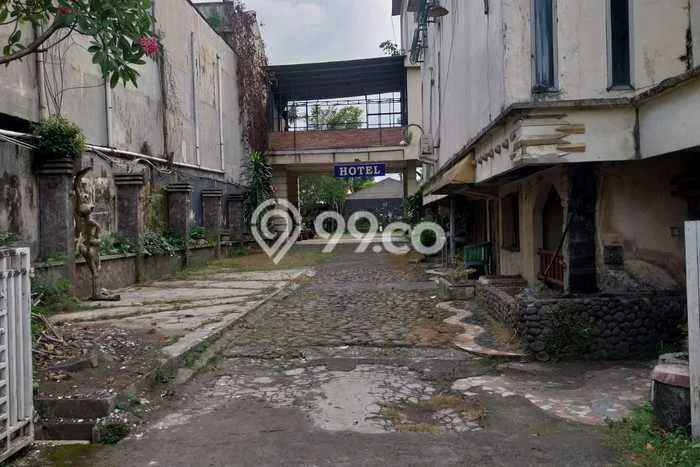 LOKASI STRATEGIS! Hotel di Medan Kota, Luas 2500m2m², Keramaian Tinggi LOKASI STRATEGIS! Hotel di Medan Kota, Luas 2500m2m², Keramaian Tinggi