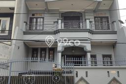 Jual Rumah Luas Megah Dengan View Cantik di Tanjung Duren, Jakarta Barat Jual Rumah Luas Megah Dengan View Cantik di Tanjung Duren, Jakarta Barat