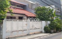 For Sale! Luxury House LT 300m2 Desain Elegan di Petojo For Sale! Luxury House LT 300m2 Desain Elegan di Petojo