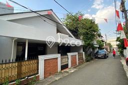 Jual Rumah Mewah Megah Dengan View Eksklusif di Patal Senayan, Jakarta Selatan Jual Rumah Mewah Megah Dengan View Eksklusif di Patal Senayan, Jakarta Selatan