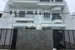 Dijual Rumah Mewah Elegan Dengan View Eksklusif di Tomang, Jakarta Barat Dijual Rumah Mewah Elegan Dengan View Eksklusif di Tomang, Jakarta Barat