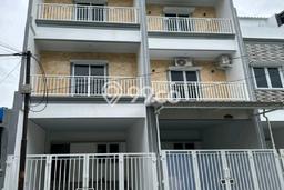 Jual Rumah Eksklusif 4 KT di Duri Kepa, Jakarta Barat Jual Rumah Eksklusif 4 KT di Duri Kepa, Jakarta Barat