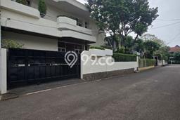 Hunian Super Elit dengan Akses Paling Strategis di Simprug, Jakarta Selatan Hunian Super Elit dengan Akses Paling Strategis di Simprug, Jakarta Selatan