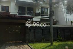 Siap Huni Rumah Mewah 7 Kamar di Kebayoran Baru Dekat ke Mana Saja Siap Huni Rumah Mewah 7 Kamar di Kebayoran Baru Dekat ke Mana Saja