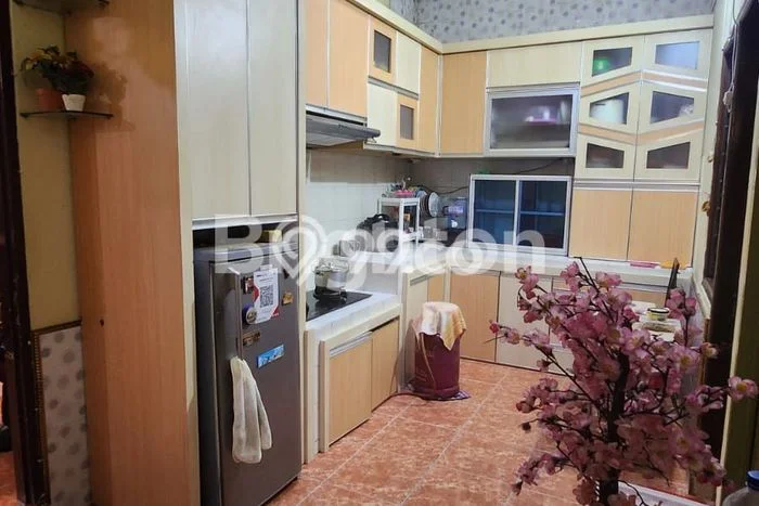 Rumah Strategis Minimalis Lb 120m2 di Balikpapan Selatan, Balikpapan Rumah Strategis Minimalis Lb 120m2 di Balikpapan Selatan, Balikpapan