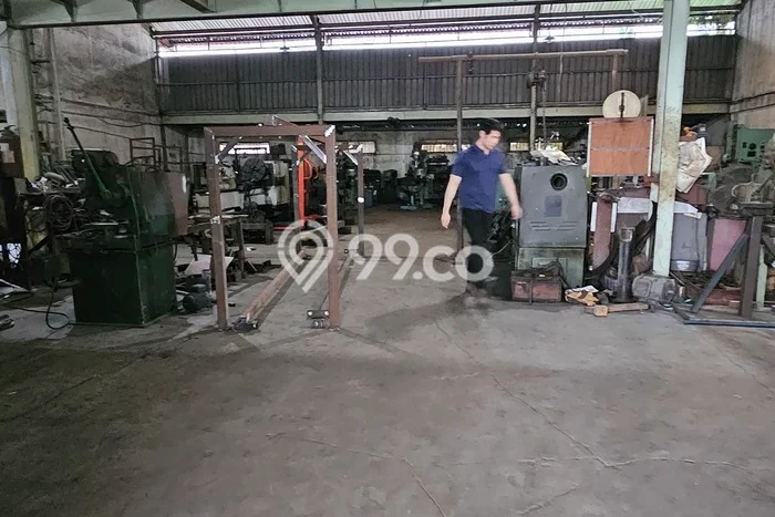 Gudang Bagus LT 845m2 LB 500m2 Dijual di Cibitung Bekasi Gudang Bagus LT 845m2 LB 500m2 Dijual di Cibitung Bekasi