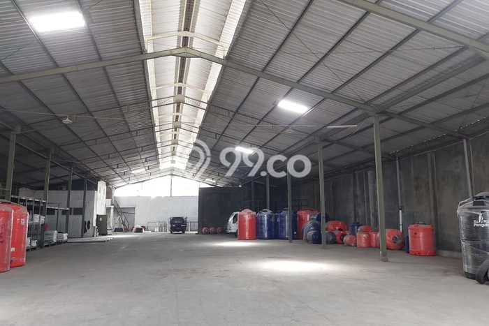 Unit Gudang Dijual di Mranggen Demak Luas Tanah 2370m2, Luas Bangunan 2300m2 Unit Gudang Dijual di Mranggen Demak Luas Tanah 2370m2, Luas Bangunan 2300m2