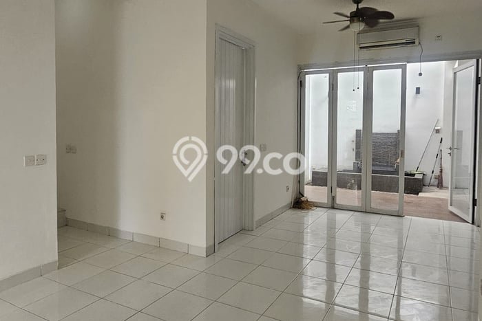 Rumah Modern 3 KT di BSD The Icon Tangerang Semi Furnished Rumah Modern 3 KT di BSD The Icon Tangerang Semi Furnished