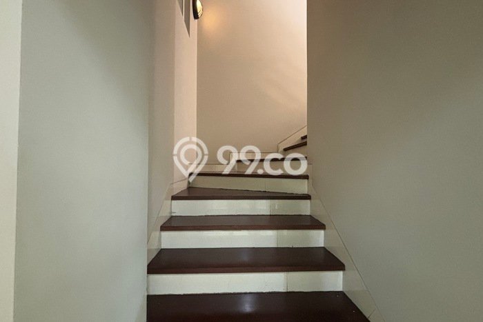 Rumah Elit Modern Tanpa Renovasi di Gading Serpong Pondok Hijau Golf Tangerang Rumah Elit Modern Tanpa Renovasi di Gading Serpong Pondok Hijau Golf Tangerang