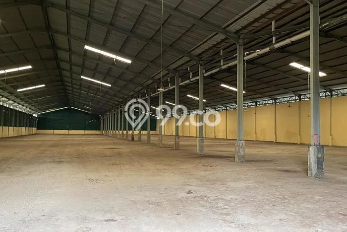 Lokasi Strategis! Dijual Gudang Bisnis di Jati Uwung, Tangerang Kondisi Baik Lokasi Strategis! Dijual Gudang Bisnis di Jati Uwung, Tangerang Kondisi Baik