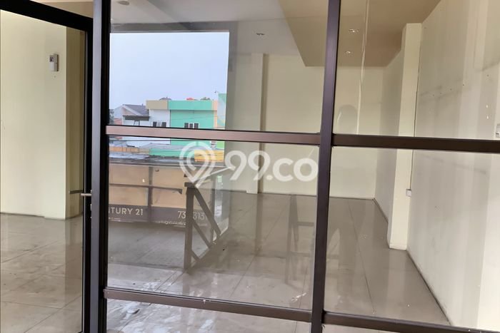 LOKASI TERBAIK! Ruko Kawasan , Luas 420m2m², Area Komersial LOKASI TERBAIK! Ruko Kawasan , Luas 420m2m², Area Komersial