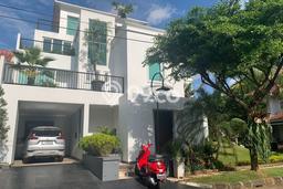 Ready to Use! Luxury House LT 267m2 Desain Elegan di Bintaro Ready to Use! Luxury House LT 267m2 Desain Elegan di Bintaro