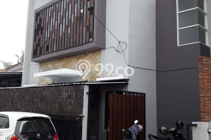 Cocok Untuk Investasi! For Sale Kost di Dinoyo 15 Kamar Cocok Untuk Investasi! For Sale Kost di Dinoyo 15 Kamar
