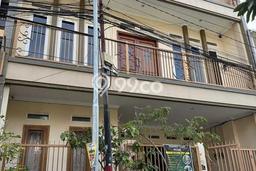 Rumah Kost Dijual di Lowokwaru, Malang, Spesifikasi 0 KT, 25 KM, 600m2 Rumah Kost Dijual di Lowokwaru, Malang, Spesifikasi 0 KT, 25 KM, 600m2