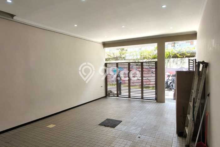 Kos-kosan Dijual di Merjosari Malang Luas 320m2 Kos-kosan Dijual di Merjosari Malang Luas 320m2