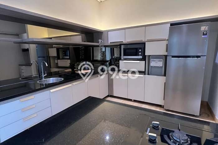 Rumah Strategis di , Bandung, LT 198m2m² Bangunan 156m2m² - HARGA NEGO! Rumah Strategis di , Bandung, LT 198m2m² Bangunan 156m2m² - HARGA NEGO!
