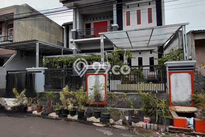 Rumah Strategis Minimalis Lb 200m2 di Pondok Aren, Tangerang Selatan Rumah Strategis Minimalis Lb 200m2 di Pondok Aren, Tangerang Selatan
