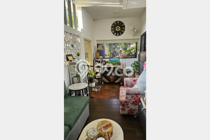 Hunian Nyaman Asri 3 KT Siap Huni di Graha Raya Tangerang Selatan Hunian Nyaman Asri 3 KT Siap Huni di Graha Raya Tangerang Selatan