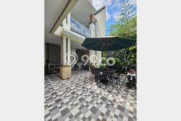 Dijual Rumah Mewah Megah Dengan View Eksklusif di Bintaro, Jakarta Selatan Dijual Rumah Mewah Megah Dengan View Eksklusif di Bintaro, Jakarta Selatan