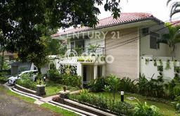 Dijual Hunian Mewah dengan Fasilitas Sekitar Lengkap di Cilandak, Jakarta Selatan Dijual Hunian Mewah dengan Fasilitas Sekitar Lengkap di Cilandak, Jakarta Selatan