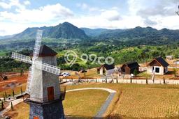 Lahan Dijual Lokasi Duren Sawit, Jakarta Timur dengan Luas Tanah 100m2 dan Status SHM Lahan Dijual Lokasi Duren Sawit, Jakarta Timur dengan Luas Tanah 100m2 dan Status SHM