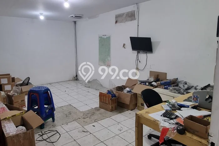Gudang bagus disewakan di Cengkareng Jakarta Barat dengan LB 1000m2 harga sewa terbaik Gudang bagus disewakan di Cengkareng Jakarta Barat dengan LB 1000m2 harga sewa terbaik