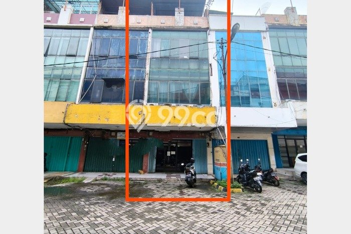 FOR SALE! Ruko di Penjaringan Jakarta Utara, LT 67m2, LB 206m2 FOR SALE! Ruko di Penjaringan Jakarta Utara, LT 67m2, LB 206m2