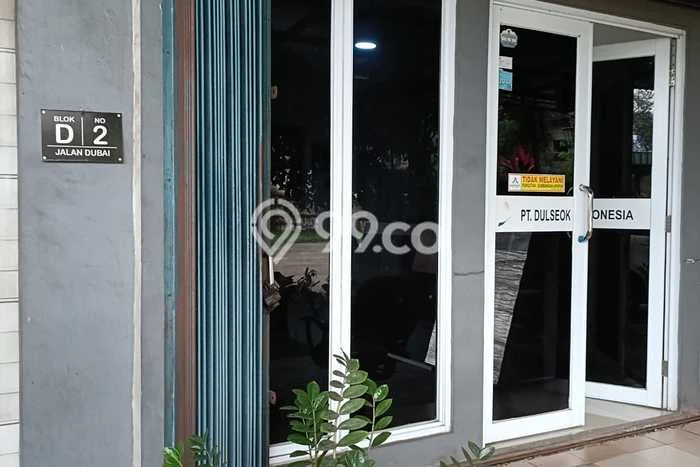 Unit Gudang Dijual di Cikupa Tangerang Luas Tanah 532m2, Luas Bangunan 259m2 Unit Gudang Dijual di Cikupa Tangerang Luas Tanah 532m2, Luas Bangunan 259m2