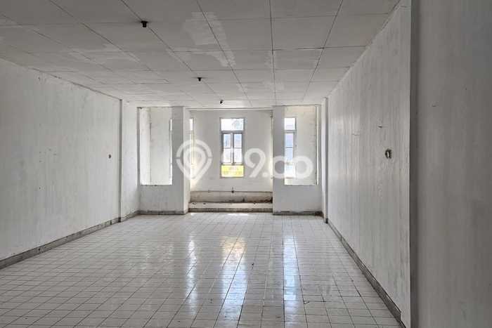 Unit Ruko Disewakan di Gading Serpong di Area Ramai & Strategis Unit Ruko Disewakan di Gading Serpong di Area Ramai & Strategis