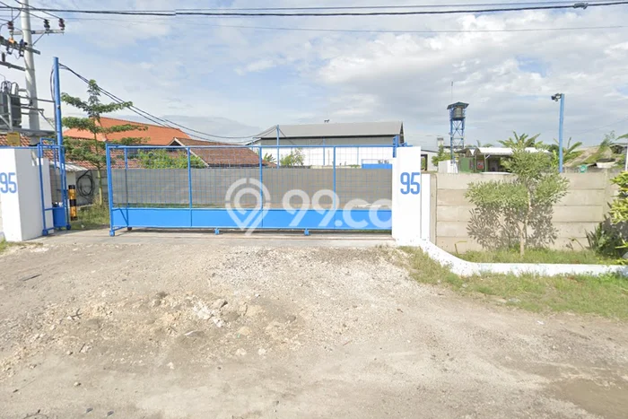 Gudang di Kedamean, Luas 742m², For Rent, Area Bisnis, Siap Usaha Gudang di Kedamean, Luas 742m², For Rent, Area Bisnis, Siap Usaha