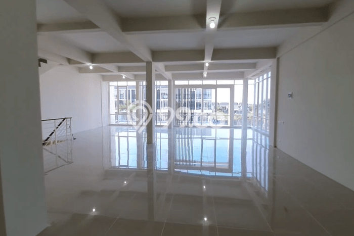 Unit Ruko Dijual di Surabaya LT 150m2 & LB 394m2 Unit Ruko Dijual di Surabaya LT 150m2 & LB 394m2