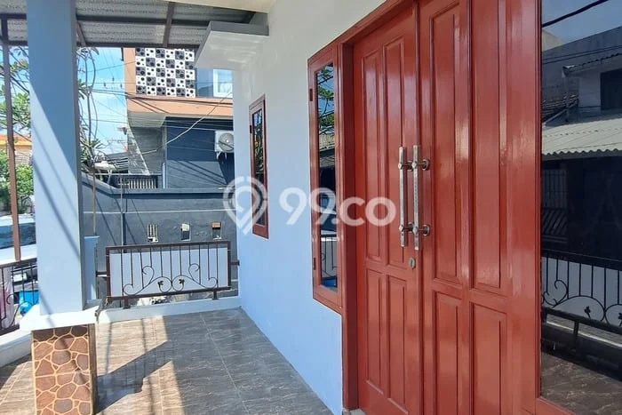 Disewakan! Rumah 4 Kamar Tidur &
2 Kamar Mandi di Tanah Mas, Semarang Disewakan! Rumah 4 Kamar Tidur &
2 Kamar Mandi di Tanah Mas, Semarang
