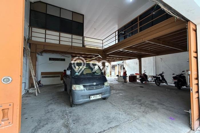 Gudang Dijual di Prime Area Semarang Luas 700m2 Gudang Dijual di Prime Area Semarang Luas 700m2