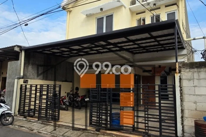 Kos-kosan Dijual di Semarang Tengah, Semarang dengan 20 Kamar Tidur, 20 Kamar Mandi Kos-kosan Dijual di Semarang Tengah, Semarang dengan 20 Kamar Tidur, 20 Kamar Mandi