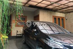Ready to Use! Luxury House LT 147m2 Desain Modern di Pondok Indah Ready to Use! Luxury House LT 147m2 Desain Modern di Pondok Indah