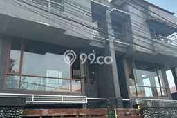 Ready to Use! Premium House LT 205m2 Desain Modern di Pejaten Ready to Use! Premium House LT 205m2 Desain Modern di Pejaten
