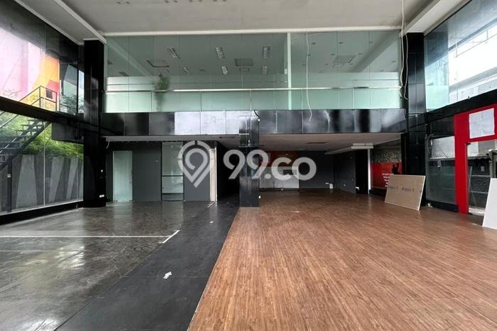 Kantor untuk Disewa di Pusat Jakarta Selatan Luas Bangunan 992m2 Kantor untuk Disewa di Pusat Jakarta Selatan Luas Bangunan 992m2