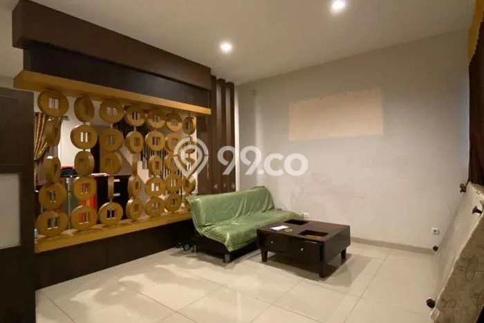 Disewakan! Rumah 4 Kamar Tidur &
3 Kamar Mandi di Pangkalan Jati, Depok Disewakan! Rumah 4 Kamar Tidur &
3 Kamar Mandi di Pangkalan Jati, Depok