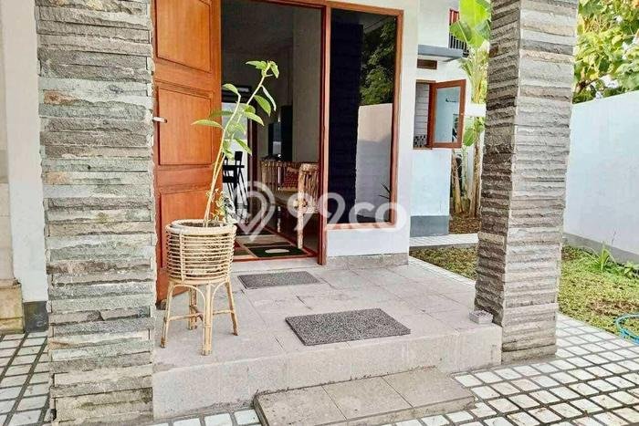 Rumah kawasan Kutuh, Badung, Luas 135m² LB 56m² Rumah kawasan Kutuh, Badung, Luas 135m² LB 56m²