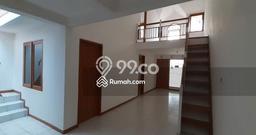 Dijual Rumah Eksklusif 3 KT di Duri Kosambi, Jakarta Barat Dijual Rumah Eksklusif 3 KT di Duri Kosambi, Jakarta Barat