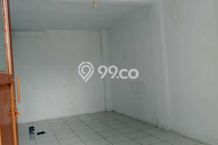 KEUNTUNGAN BERLIPAT! Gudang di Kamal, Luas 480m², Area Bisnis KEUNTUNGAN BERLIPAT! Gudang di Kamal, Luas 480m², Area Bisnis